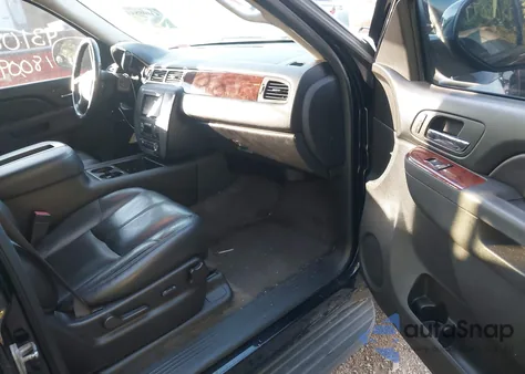 2014 GMC Yukon Xl Slt из США, поврежденный, VIN 1GKS2KE72ER201233